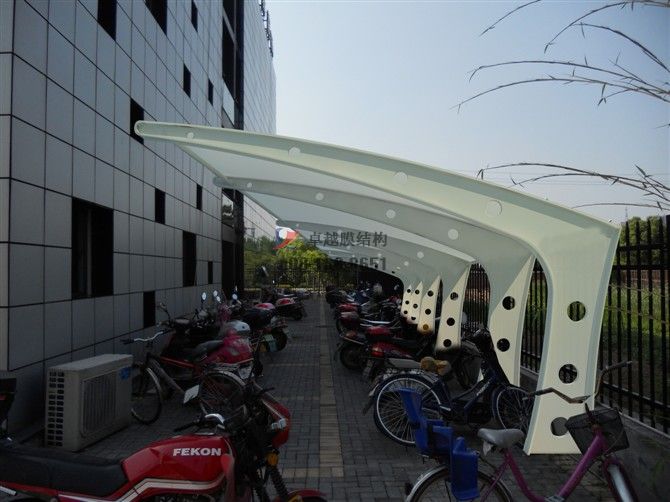 通遼膜結(jié)構(gòu)車棚【通遼市宏源硅砂有限公司等】設計施工案例