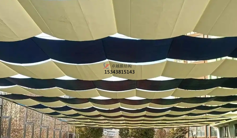 游樂場遮陽棚